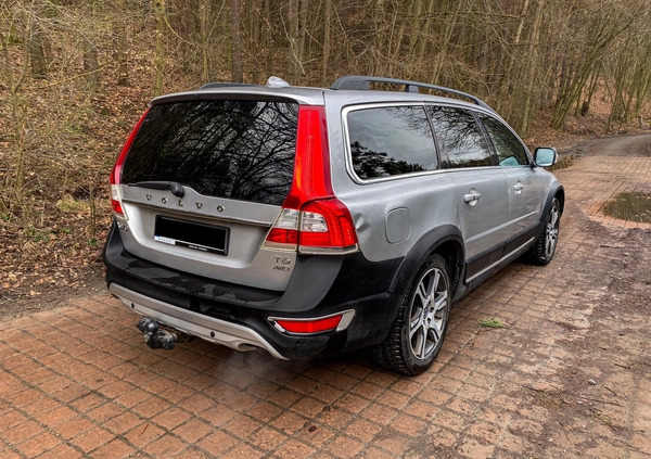 Volvo XC 70 cena 45510 przebieg: 117923, rok produkcji 2015 z Gdynia małe 37